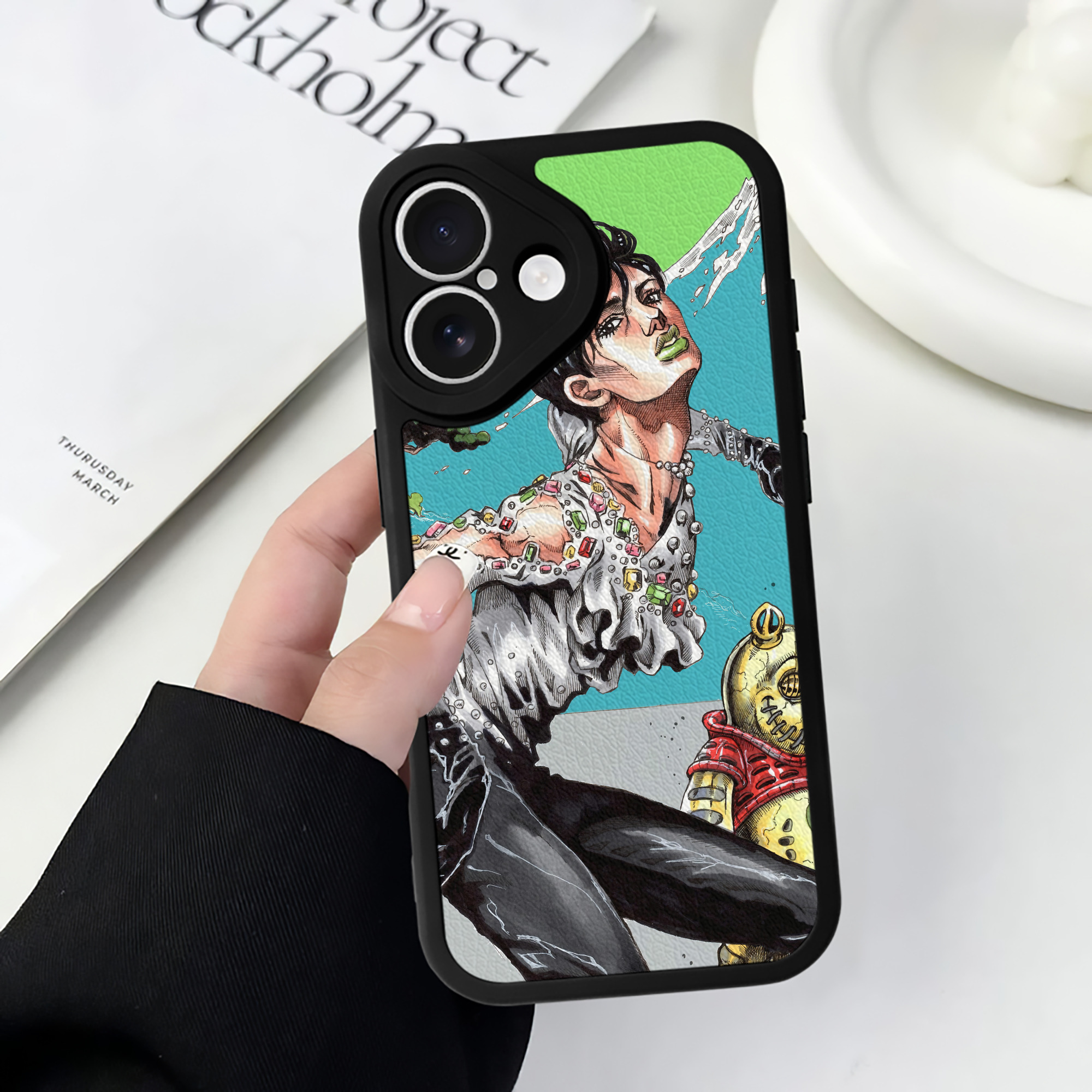 （画像用） ジョジョの奇妙な冒険 JoJo's Bizarre Adventure 【iPhone 16シリーズ対応】シリコンスマホケース（レザー調） 材質：シリコン
